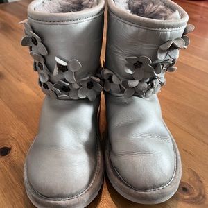 Gently used Silver UGG boots. Size 10 toddler